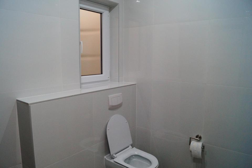 Großzügiges Energiesparsames Zweifamilienhaus – Bild 26