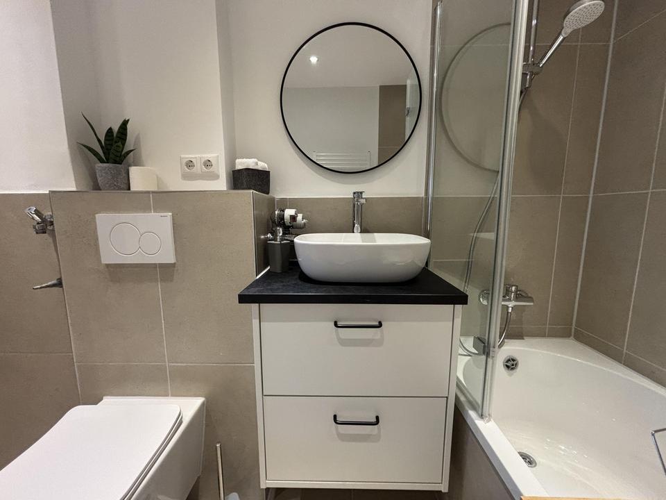 Penthouse mit großer Dachterrasse, Erstbezug nach Sanierung, inkl. TG-Stellplatz, ohne Courtage – Bild 9