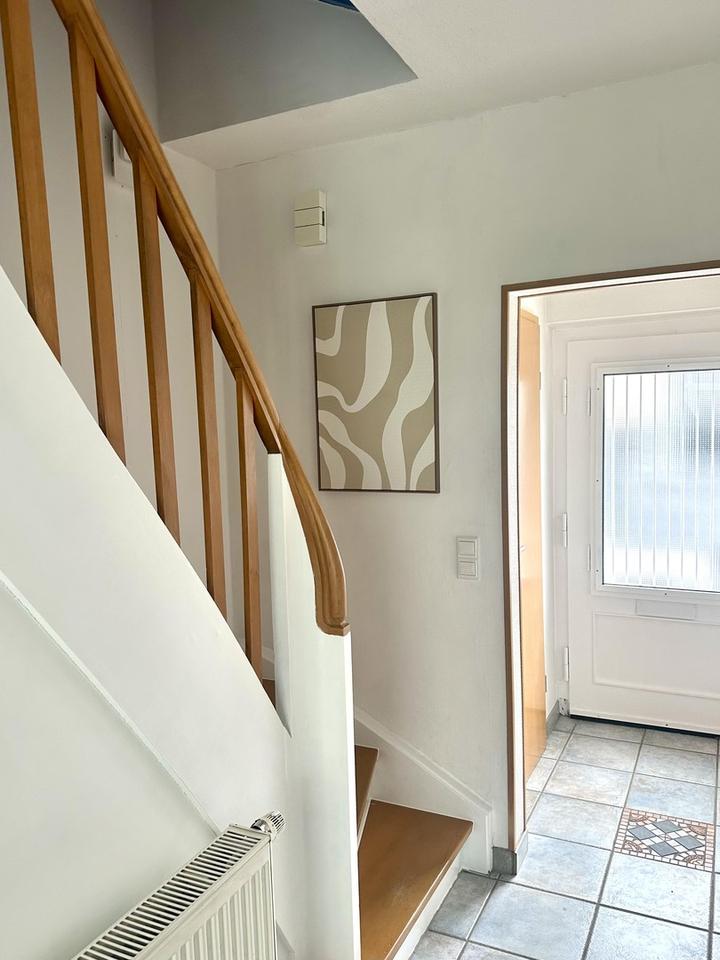 Lichterfülltes Haus mit modernem Wintergarten und traumhaftem Süd/Ost-Garten mit großer Terrasse – Bild 10