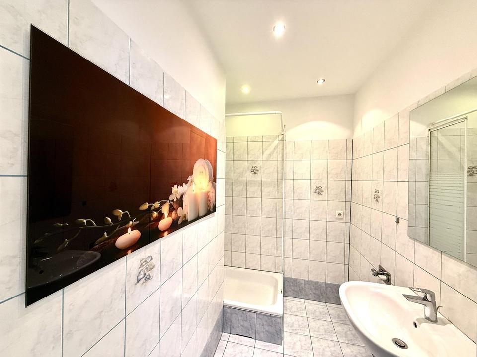 Top-Lage & Weitblick am Fennsee: Helle, bezugsfreie 2-Zimmer-Wohnung mit Panoramablick – Bild 8