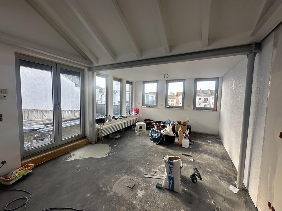 Penthouse in Bestlage – privates Treppenhaus (Hauscharakter) & große uneinsehbare Dachterrasse – Bild 4