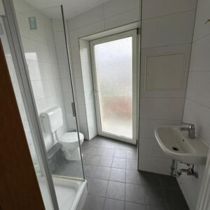 Charmante 2-Zimmer-Wohnung mit Balkon & Tageslichtbad in zentraler Lage von Bad Kreuznach