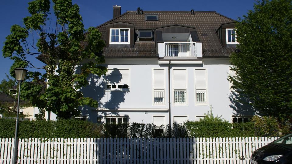 Langfristige Kapitalanlage: Wunderschöne sonnige Dachgeschoß-Galerie Wohnung (vermietet)