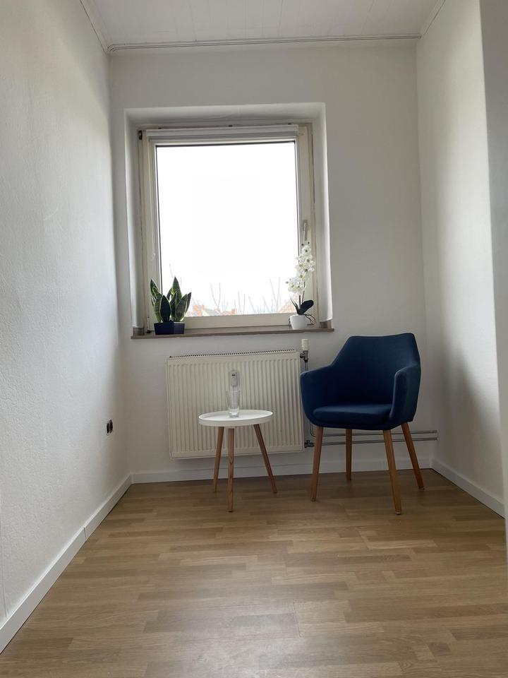 Starting a new job in or around Essen? Fully furnished period apartment in a prime central location – Bild 19