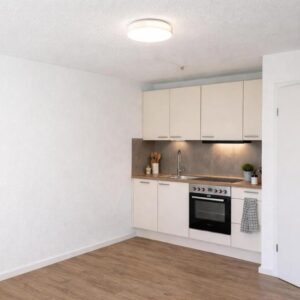 Frisch sanierte 2-Zimmer-Wohnung in stadtnaher Lage