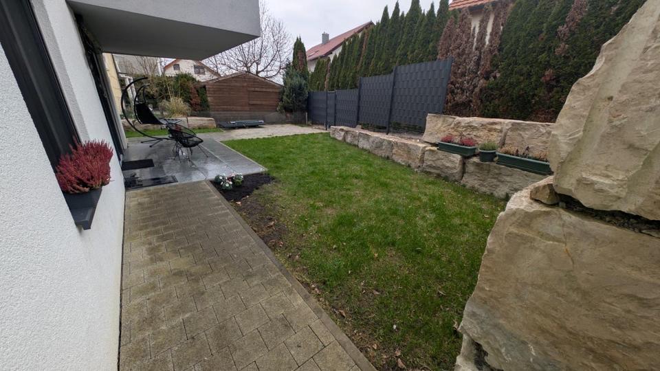 Offene und großzügige 3,5-Zimmer-Wohnung mit Garten & Kamin – Bild 31