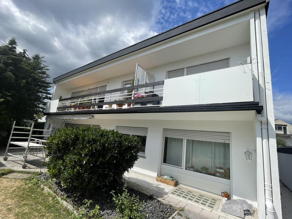 Große helle Wohnung mit großem Garten, in bevorzugter Wohnlage – Bild 2