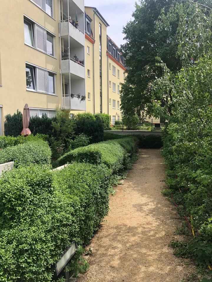 Tolle bezugsfreie 2-Zimmerwohnung mit eigenem Garten - ohne Provision – Bild 2