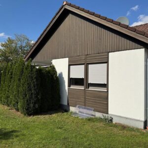 Einfamilienhaus mit großem Grundstück, Ausbaupotenzial & provisionsfrei