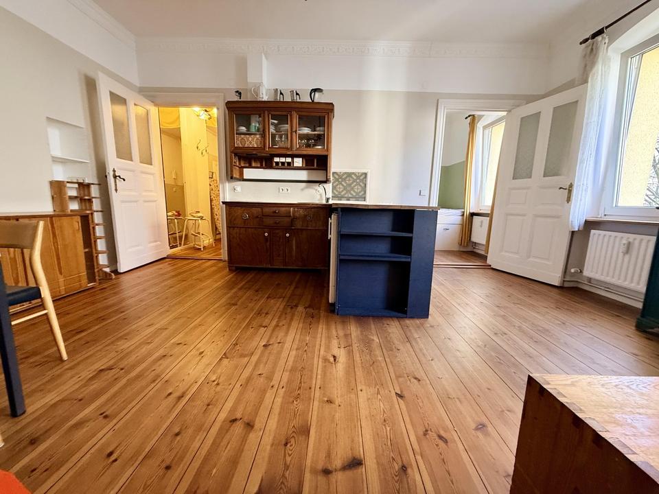 Sofort bezugsfrei Altbau zentral in Schöneberg – Bild 5