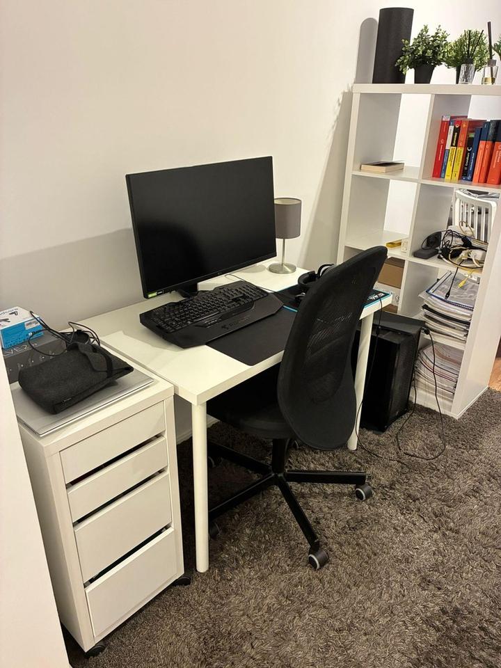 Studentenwohnung Exklusive 1 Zimmer Wohnung Appartment mit Loggia für Studenten TH Nähe – Bild 2