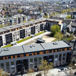 schöne 2 Zimmer Erdgeschosswohnung mit Terrasse zur Straßenseite zum 01.07.2026