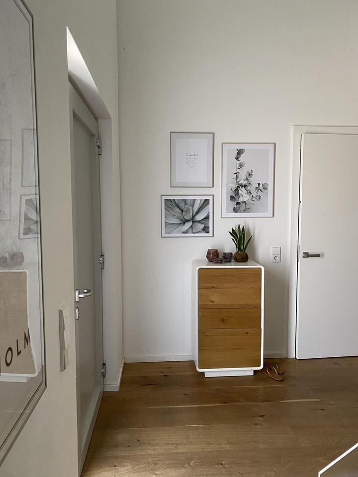 Moderne Stadtvilla mit Pool in Waldrandlage – Bild 21