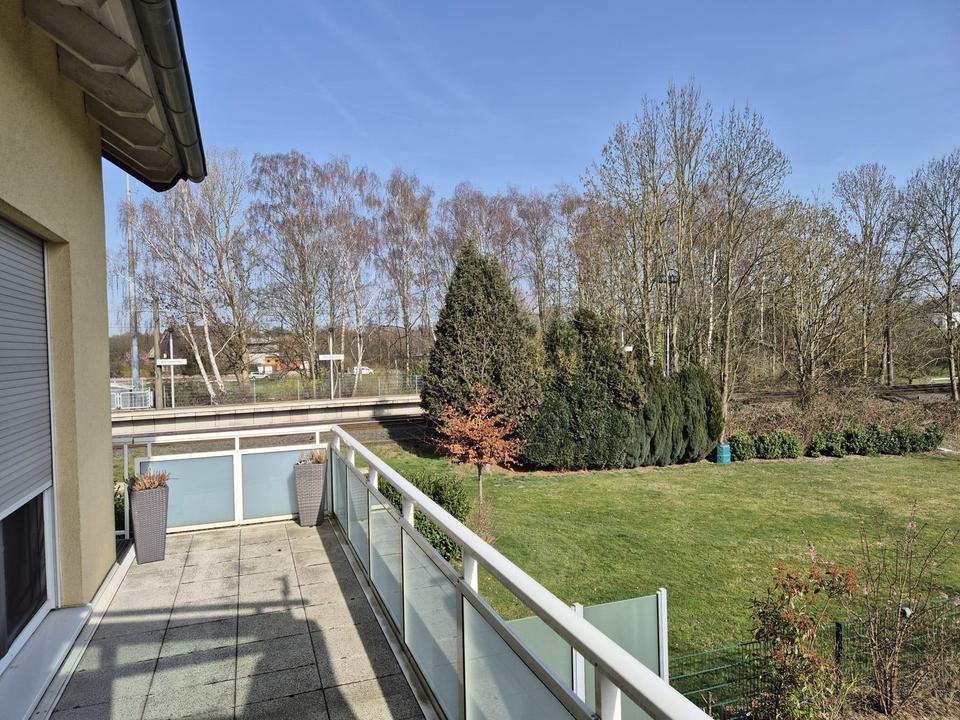 Komfortwohnung mit Wintergarten und Balkon in ruhiger Stadtrandlage – Bild 10