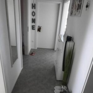 3 Zimmer Dachgeschosswohnung mit Balkon und Stellplatz