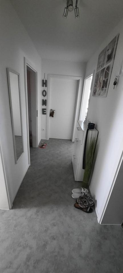 3 Zimmer Dachgeschosswohnung mit Balkon und Stellplatz