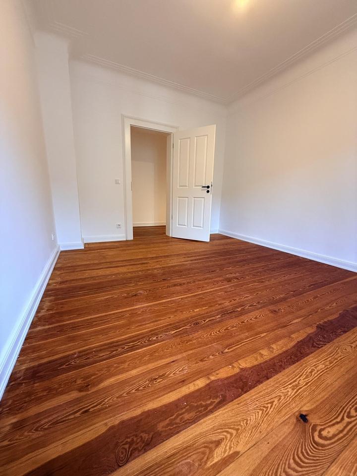 Charmante Altbauwohnung neu interpretiert – 3 Zimmer, Aufzug & hochwertiger Sanierungsstandard – Bild 6