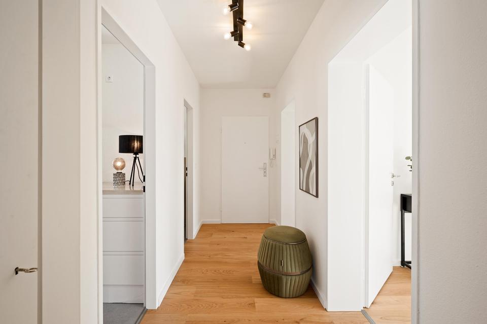 Provisionsfrei -Top gepflegte 3-Zimmer-Wohnung mit Balkon in Frankfurt-Niederrad – Bild 5