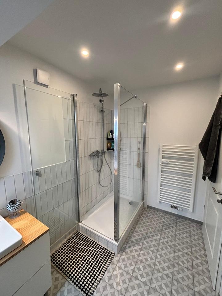 kernsanierte Dachgeschosswohnung in Duisburg-Ruhrort – Bild 22