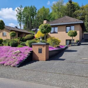 Exklusiver Bungalow in Königswinter: Homeoffice, traumhafte Aussicht und Sonnenuntergänge inklusive