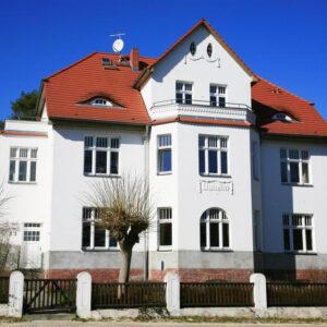 Möblierte 2-Zimmerwohnung mit Wintergarten im Ostseebad Kölpinsee/Usedom