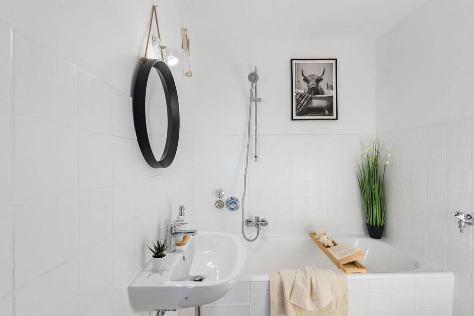 **Provisionsfrei** Modernisierte 4-Zimmer Wohnung in Audi-Nähe – Bild 4