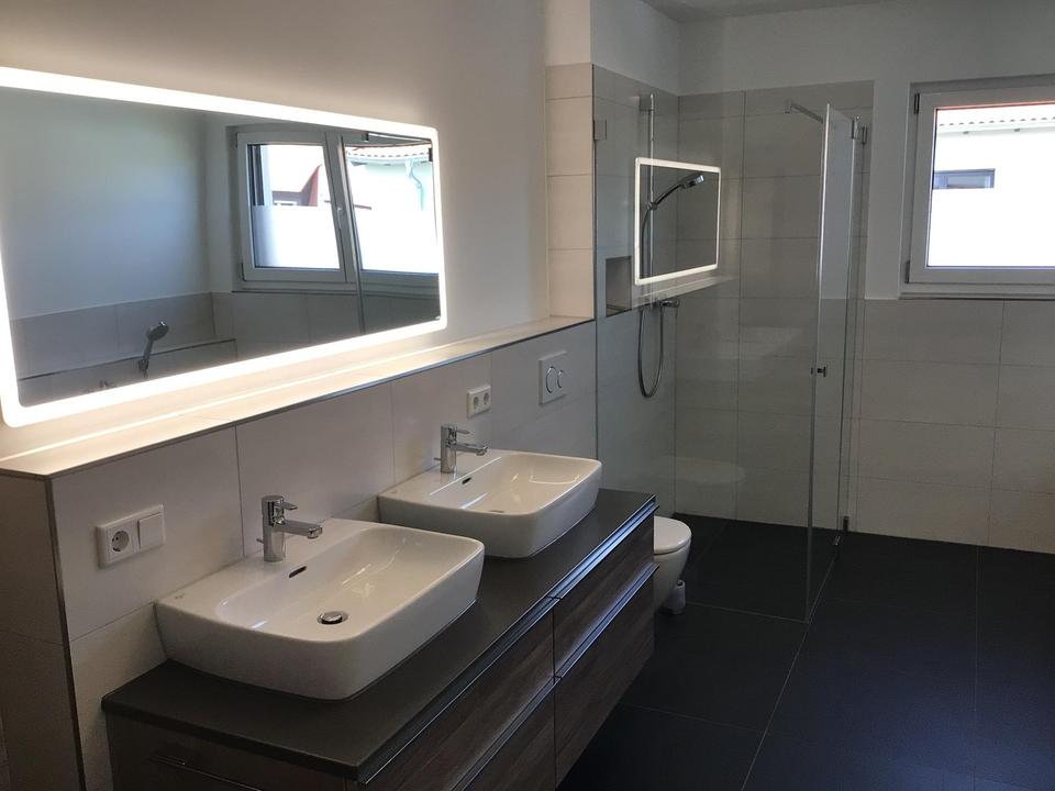 91220, Provisionsfrei, diskreter Verkauf, Erstbezug einer 4 Zimmer Penthouse Wohnung, 3 Stellplätze – Bild 8