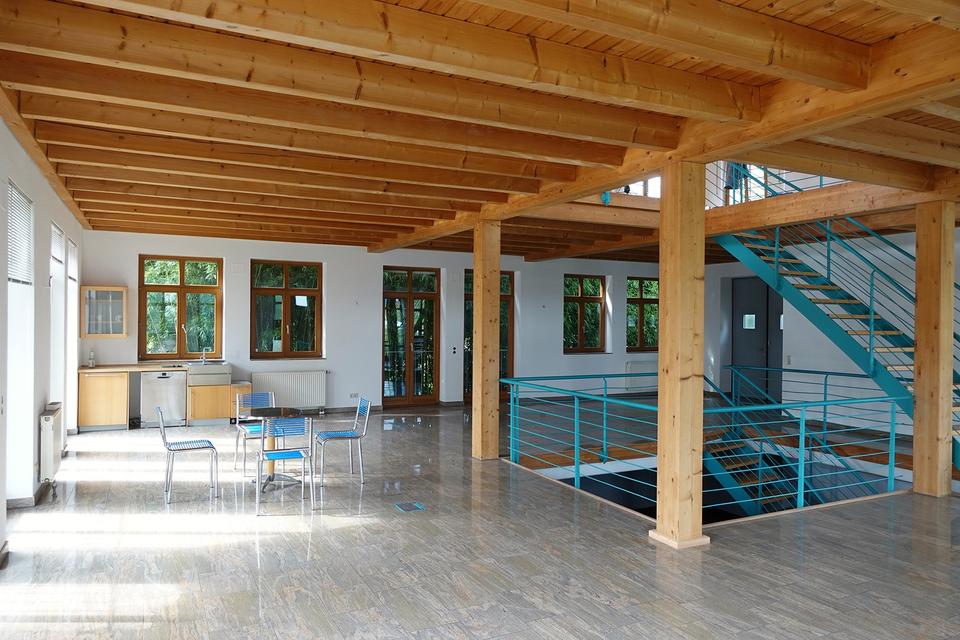 Bürohaus mit 3 Etagen á 144 m2 Gesamt 432 m2 – Bild 4