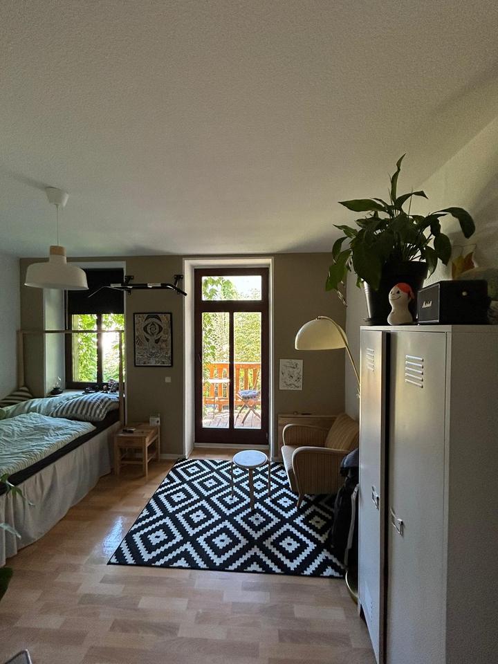 Deine neue Wohnung 2 ZKB + Balkon im 1. OG – Bild 2