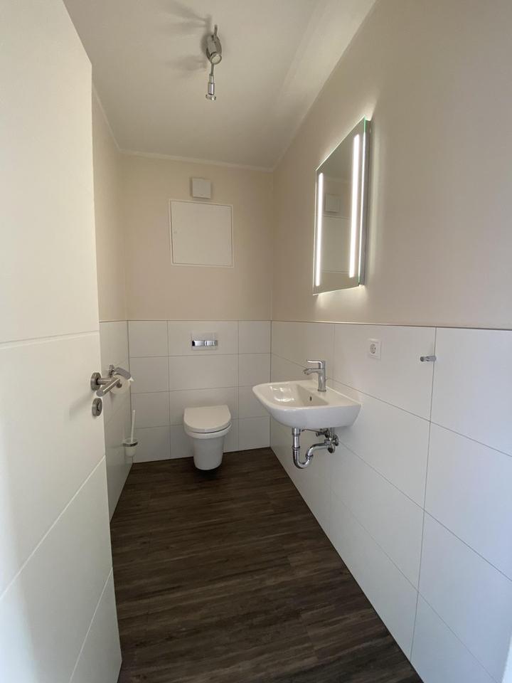 Charmante Doppelhaushälfte nahe der Ostsee – möbliert, modern & bezugsfertig! – Bild 8