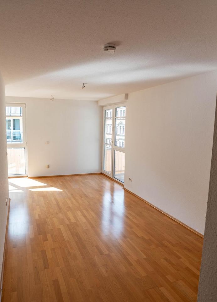 bezugsfreie 3-Zimmer-Wohnung & TG-Stellplatz – Bild 10