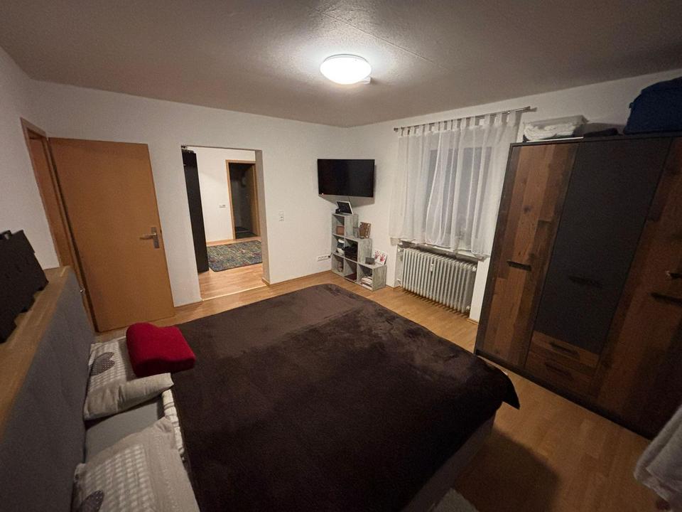 Gepflegte 4-Zimmer-Wohnung inkl. Terrasse und Balkon – Bild 8