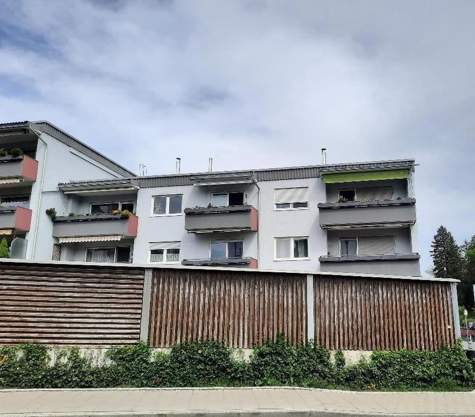 Charmante 4-Zimmer-Wohnung mit separater Wohnküche und zwei Bädern in Rosenheim zu verkaufen – Bild 24