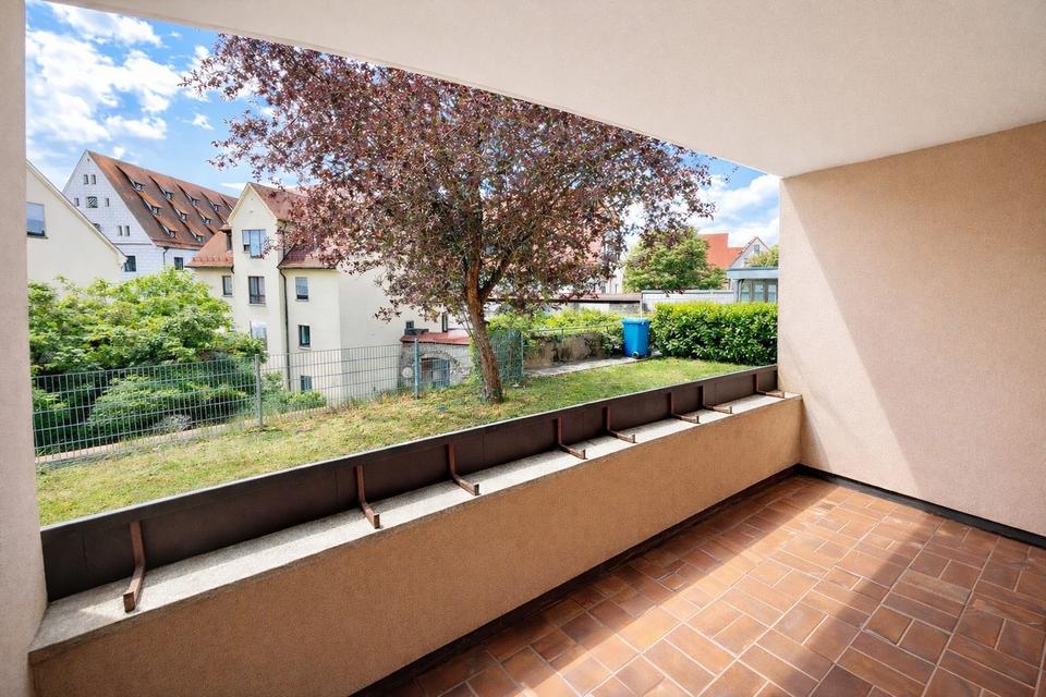 Zentrumsnahe renovierte 4-Zimmer Wohnung mit Balkon – Bild 5