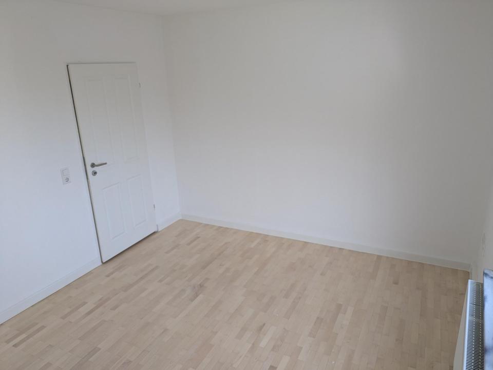 WG möglich, 5 Zimmer, 3 Bäder, 140 m2 Haus Wohnung Großostheim, Balkon, voll ausgestatteter Küche – Bild 10