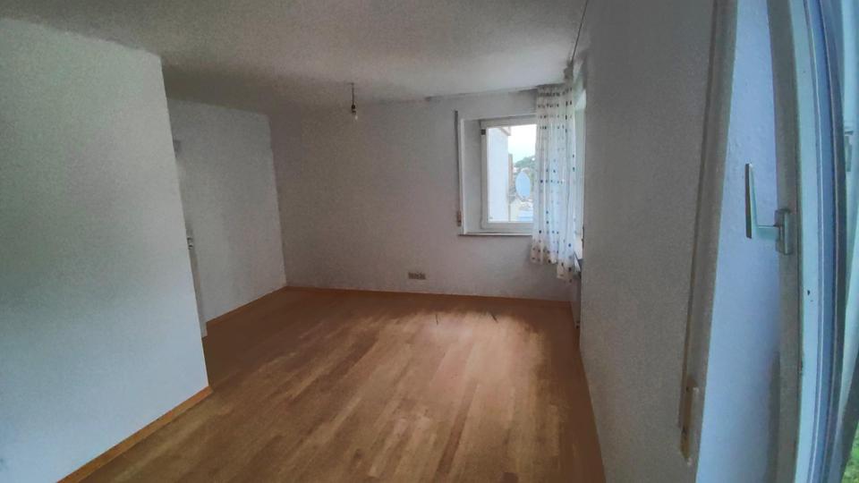 3-Zimmer Maisonette Wohnung in Stuttgart Süd mit grosser Terrasse, Aussicht und Garage – Bild 17