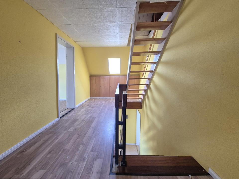 Charmantes Einfamilienhaus mit viel Platz und großem Grundstück in attraktiver Lage – Bild 12