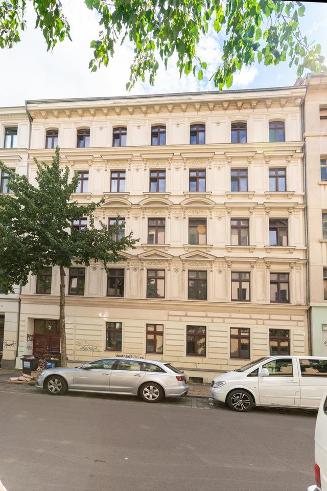 Deine neue Wohnung 2 ZKB + Balkon im 1. OG