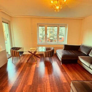 Luxuriöse 3-Raum Wohnung mit Balkon & Stellplatz nähe Tegeler See zu verkaufen!