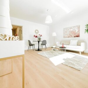 Zentral in Wedel – modernisierte Wohnung nahe S-Bahn