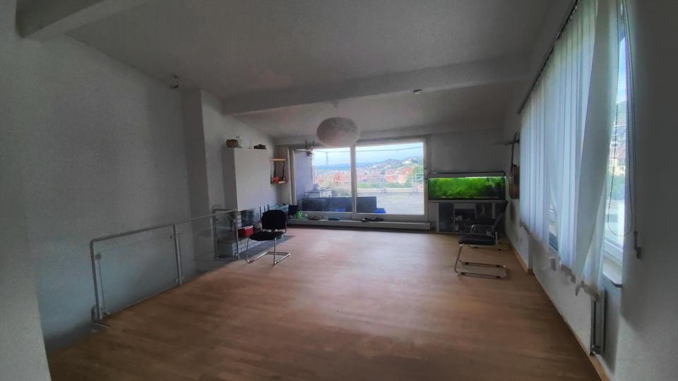 3-Zimmer Maisonette Wohnung in Stuttgart Süd mit grosser Terrasse, Aussicht und Garage – Bild 9