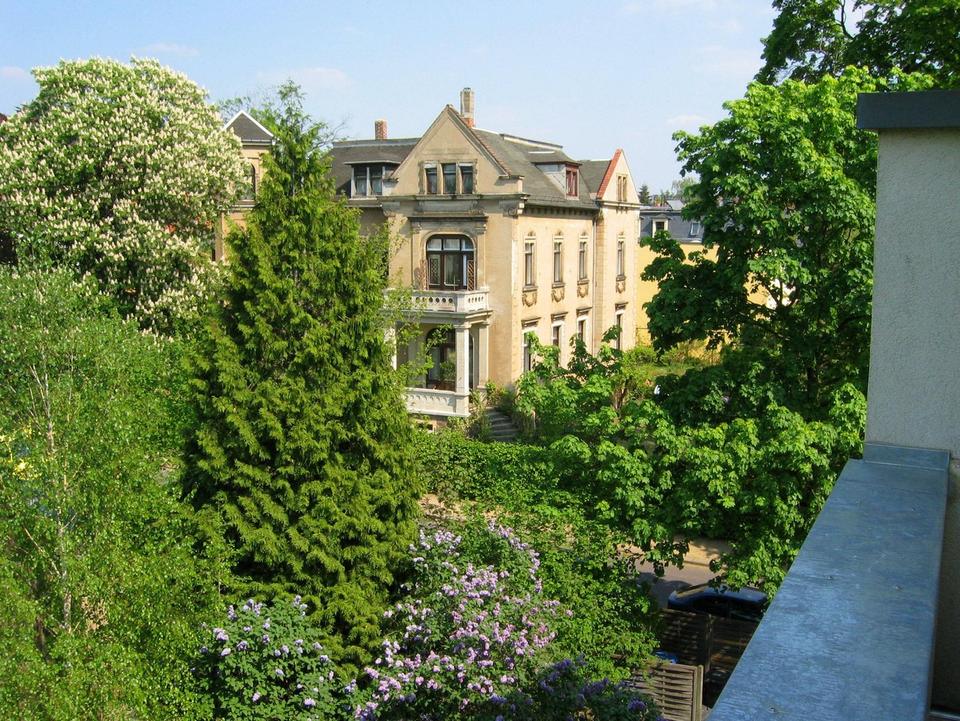 3 Zi Penthouse in bester Lage, sonnig, ruhig, 30qm umlaufende Dachterrasse, 2 Parkplätze – Bild 10