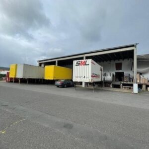 Lagerfläche in größerer Halle