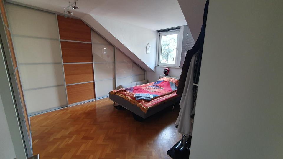 Große 5,5-Zi-Maisonette mit großer Südterrasse – ruhige Lage am Huthpark nahe Bornheim – Bild 6