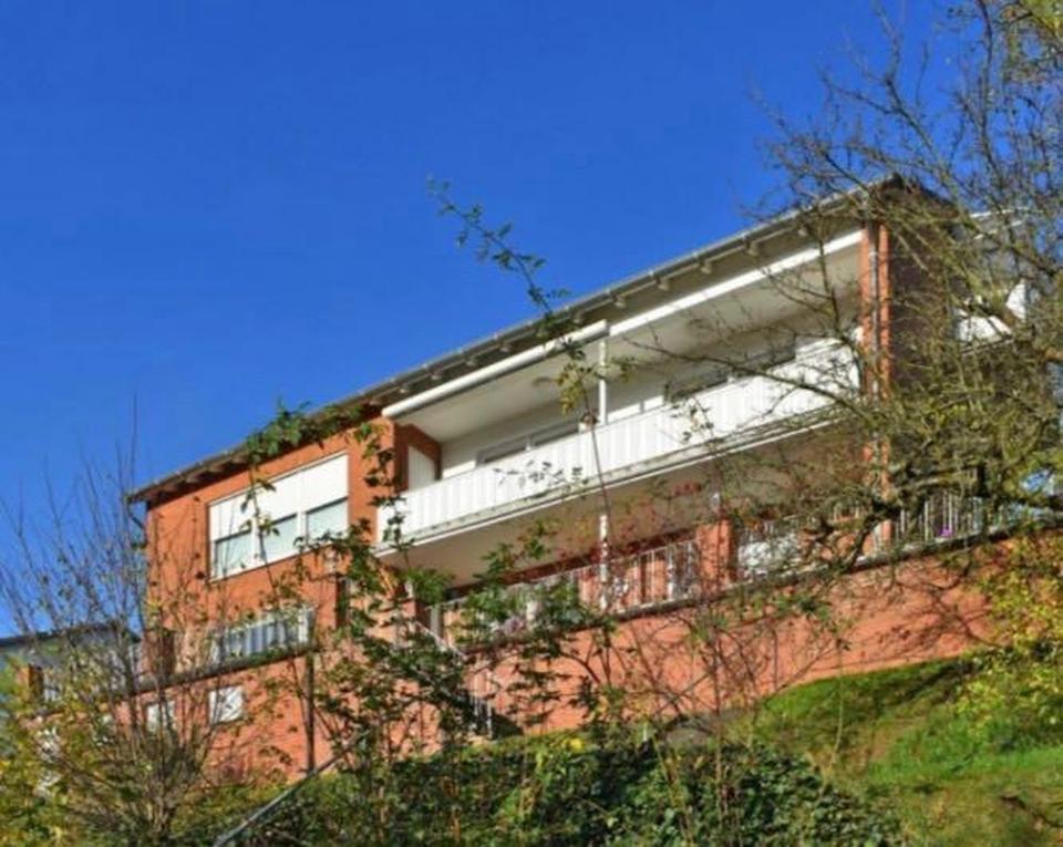 Große 3-Zimmerwohnung mit traumhaftem Ausblick in Alfelder Bestlage – Bild 17