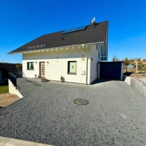 Neubau 2024 | Modernes Einfamilienhaus mit Weitblick & großer Terrasse | sofort bezugsfrei