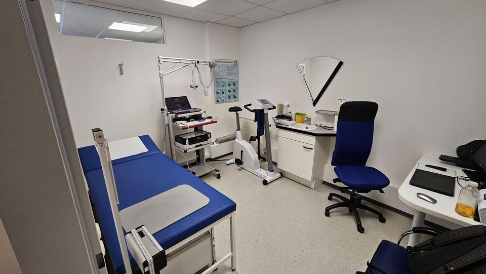 Praxis/Geschäftsräume im Erdgeschoss – Bild 9