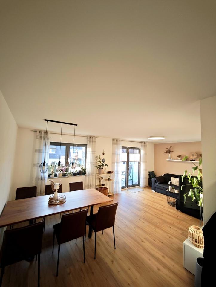 Lichtdurchflutetes Wohnglück im 1. Obergeschoss