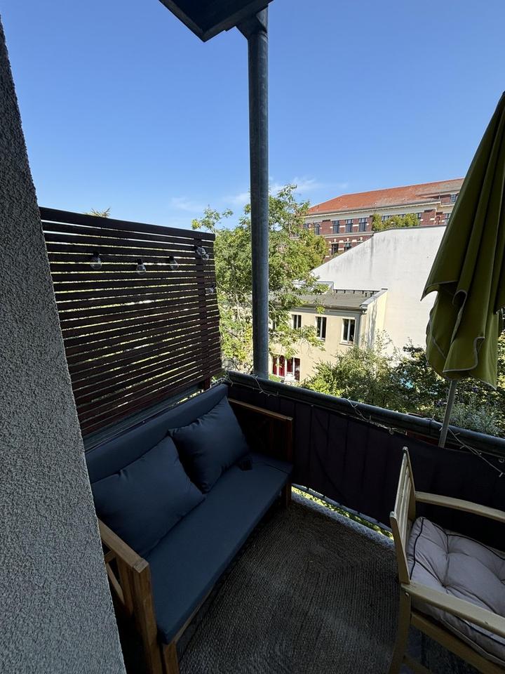 Sonnige 2ZKB Altbau Wohnung im Denkmal mit Stuck und Balkon in Gohlis Süd – Bild 5