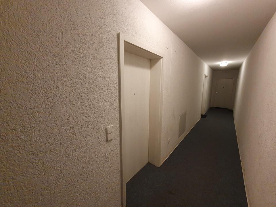 Große 1-Zimmer Wohnung mit separater Küche, großem Balkon und Lift – Bild 14